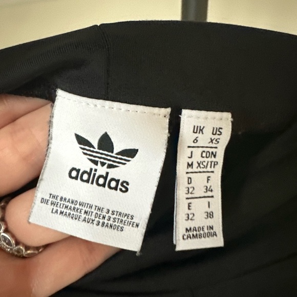 Adidas Black Leggings with White Accents - Picture 5 of 5